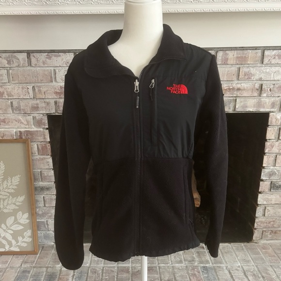 The North Face Jacket - Picture 1 of 4